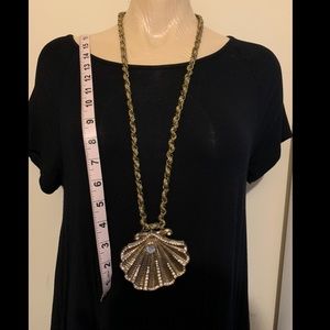 Betsy Johnson Rhinestone sea shell necklace /belt